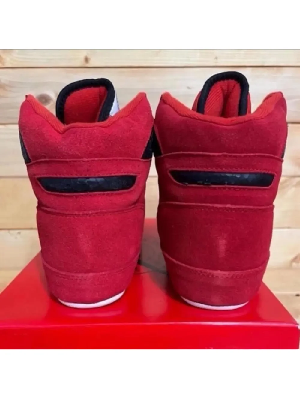 Brand new NOS vintage Mike Deana Wrestling shoes - Size 7.5